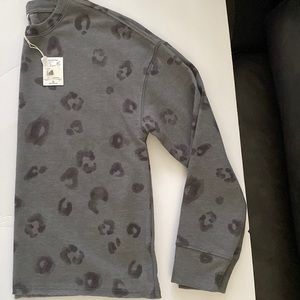 Splendid Tiger’s Eye Leopard Print Sweatshirt and Sweatpants Gray Size XS
